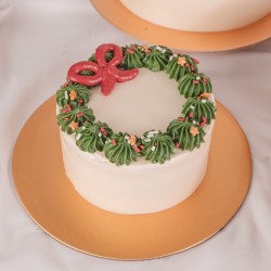 Christmas Specials: 4" Mini Christmas Wreath Cake