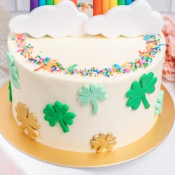 Four Leaf Clover Cake