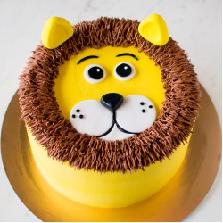 Piped Lion Cake