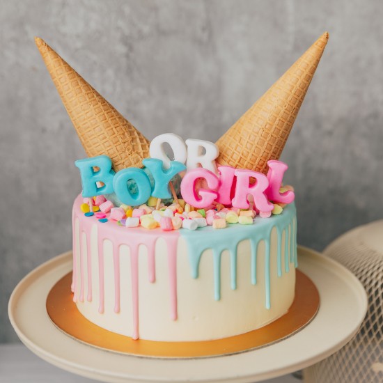 Two-Toned Gender Reveal Cake
