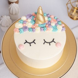 Unicorn Face Cake