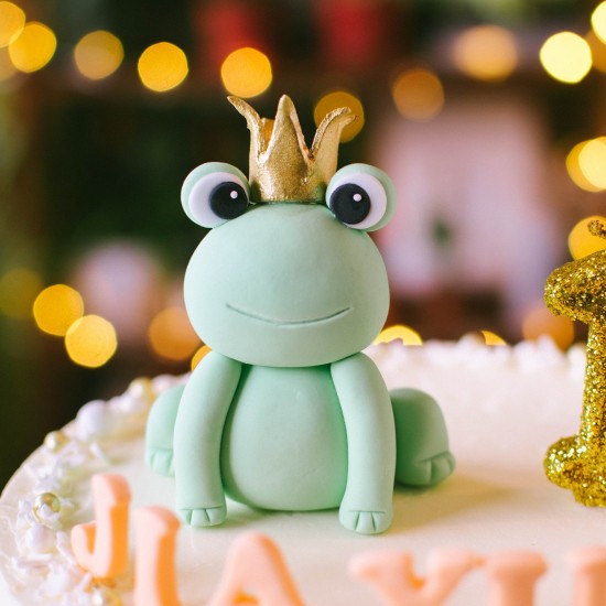 Fondant Frog Prince Topper