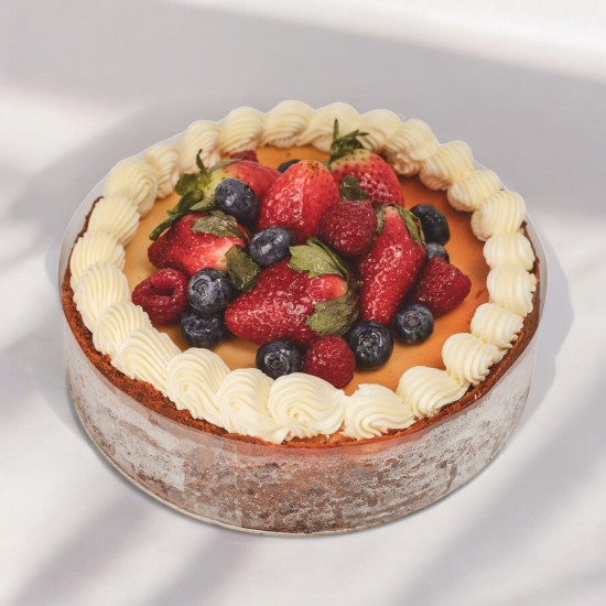 Classic New York Cheesecake with Fresh Berries